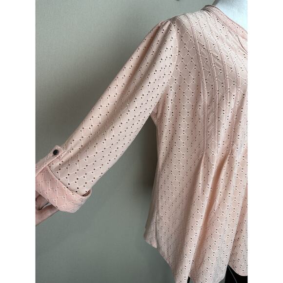 Women's Roz & Ali Top 1X Peach Eyelet Pullover 3/4 Sleeve Stretch Baby Doll - Picture 2 of 11